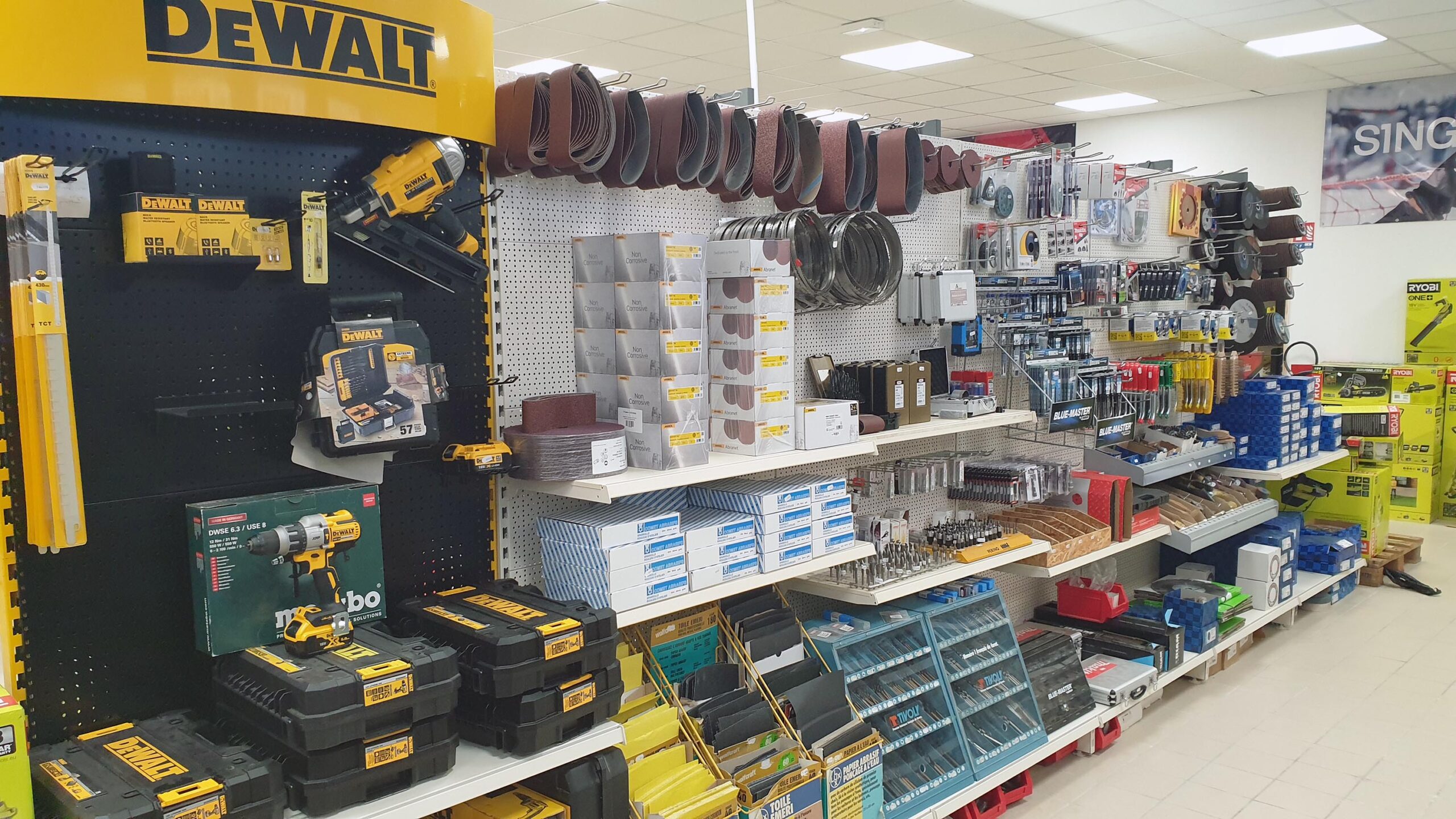 ELECTRO PORTATIF ET ACCESSOIRE DEWALT